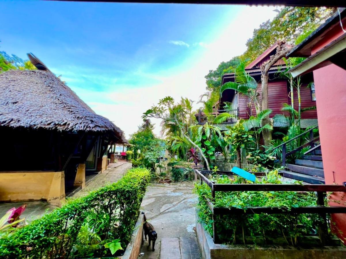 バーン ラーンタ リゾート&スパ Ko Lanta エクステリア 写真