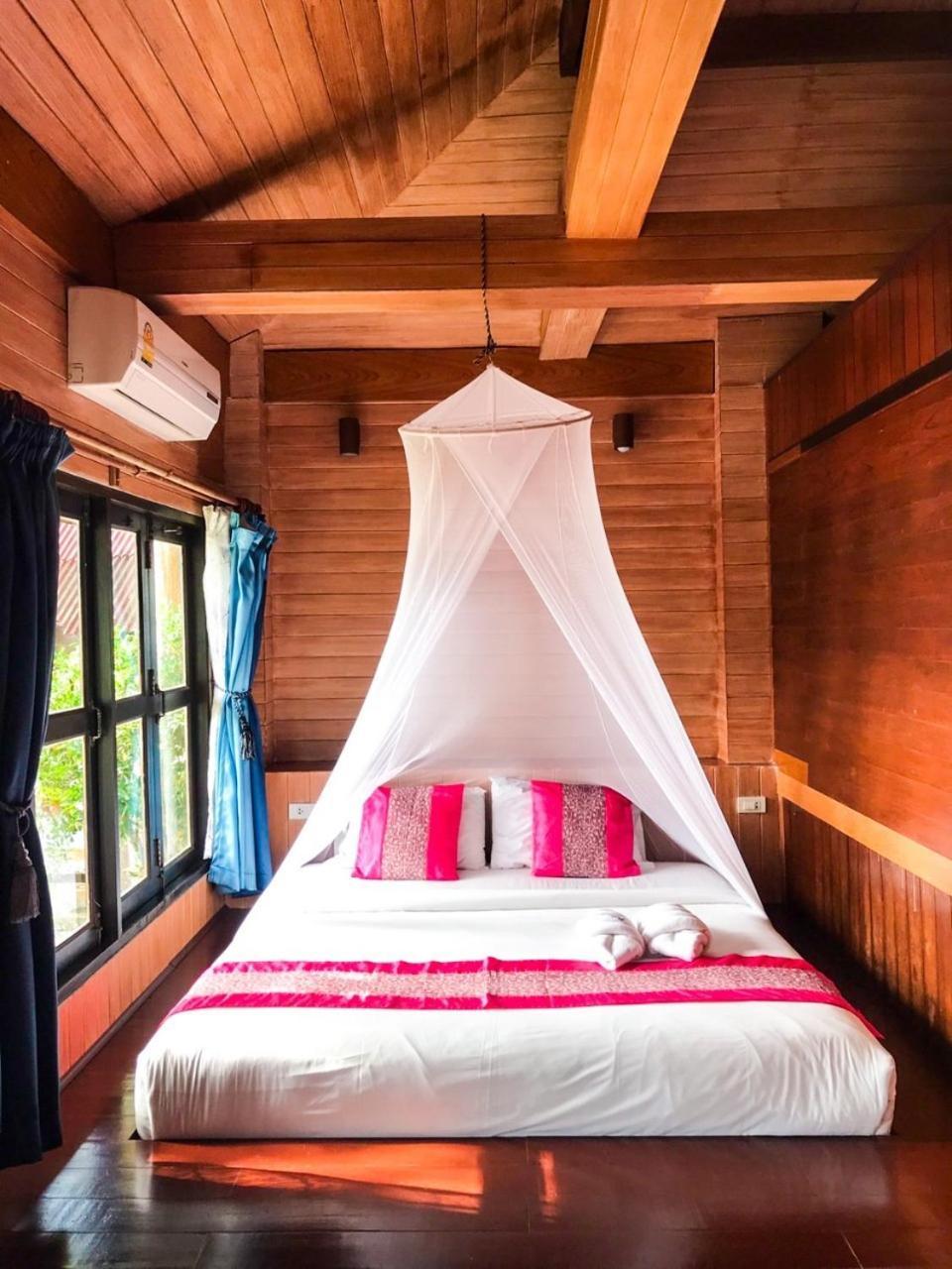 バーン ラーンタ リゾート&スパ Ko Lanta エクステリア 写真