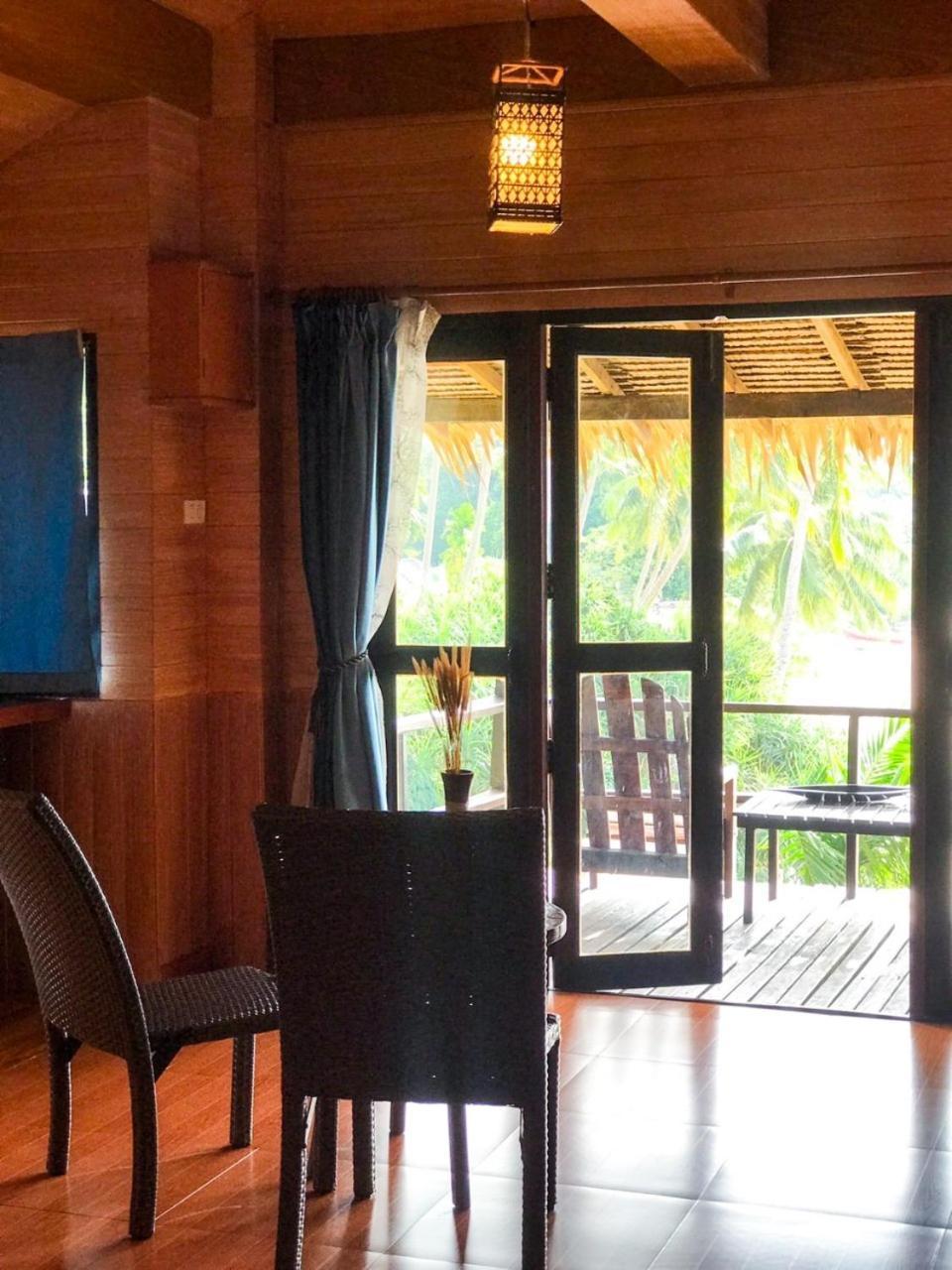 バーン ラーンタ リゾート&スパ Ko Lanta エクステリア 写真